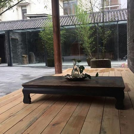 Zhuangse Chengdu Youth Hostel Eksteriør bilde