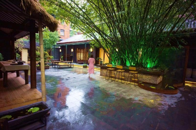 Zhuangse Chengdu Youth Hostel Eksteriør bilde